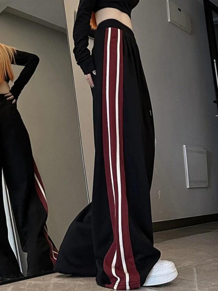 Contrast Side Stripe Baggy Sweatpants - AnotherChill